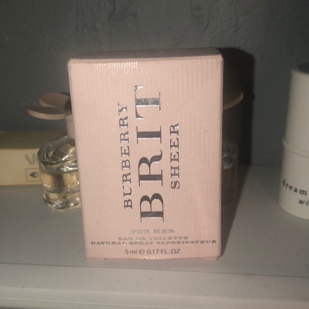 Burberry Brit Sheer